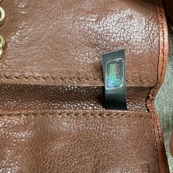 Chloe Key Holder - Picture 11 of 12